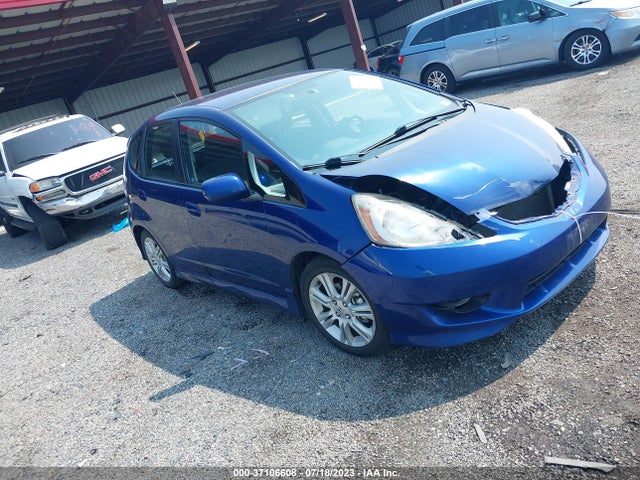 2010 HONDA FIT SPORT VIN: JHMGE8G44AS023230