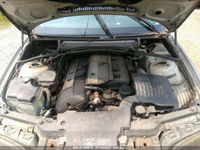 2004 BMW 3 SERIES 325XI VIN: WBAEU33454PF62533