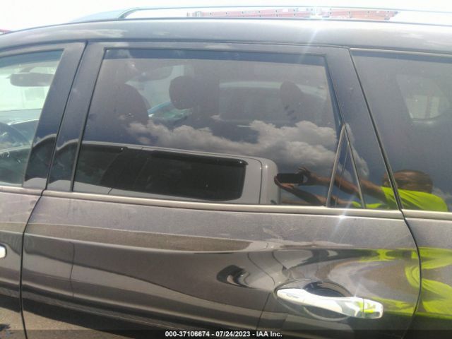 5N1DR2MN5JC654688 Nissan Pathfinder Sv