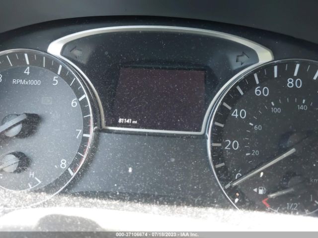 5N1DR2MN5JC654688 Nissan Pathfinder Sv
