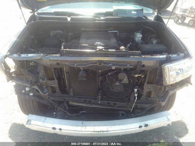 Toyota Sequoia Sr5 2014 5TDBY5G10ES107129 Image 10