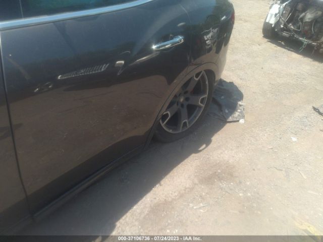 ZN661XUL0HX260663 Maserati Levante