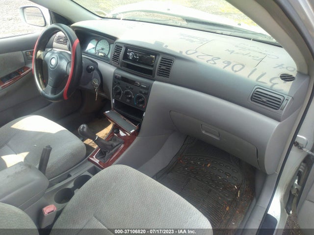 2004 TOYOTA COROLLA CE/S/LE VIN: 2T1BR38E94C267889