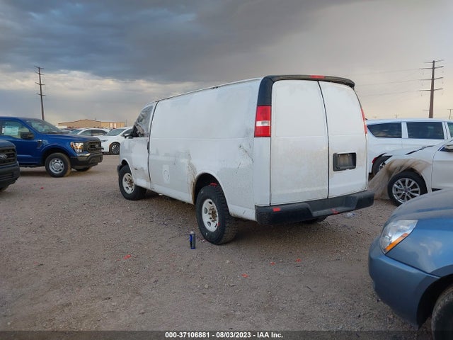 Chevrolet EXPRESS CARGO VAN 2017 1GCWGAF13H1322391 Image 9
