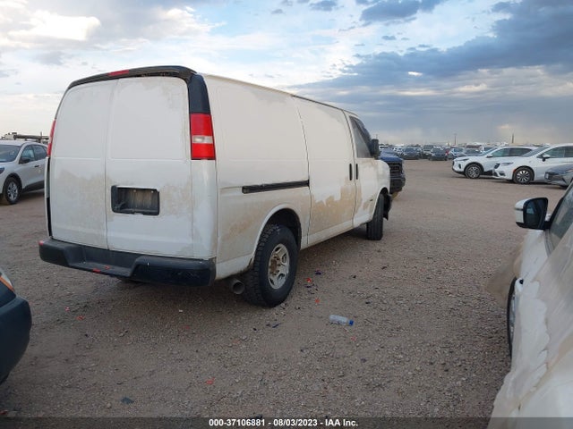 Chevrolet EXPRESS CARGO VAN 2017 1GCWGAF13H1322391 Image 10