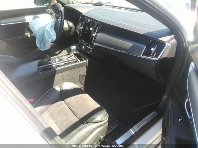 2020 Volvo S90, VIN: LVYA22MTXLP172698