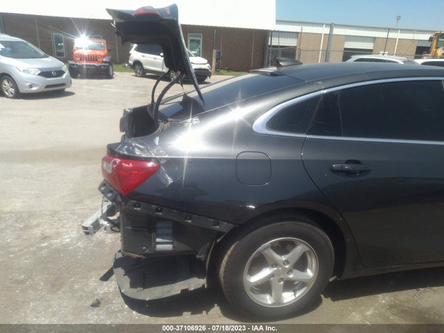 2018 CHEVROLET MALIBU LS VIN: 1G1ZB5ST2JF108441