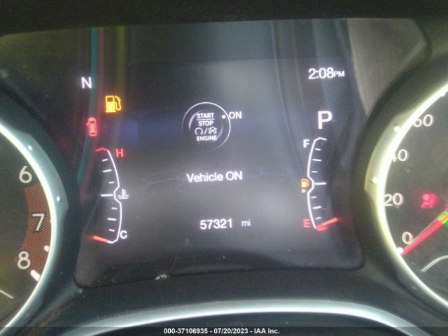 3C4NJDCB9JT458129 Jeep Compass Limited