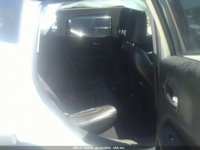 3C4NJDCB9JT458129 Jeep Compass Limited