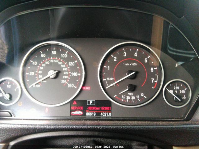 WBA8B9G5XHNU09685 BMW 3 Series 330i
