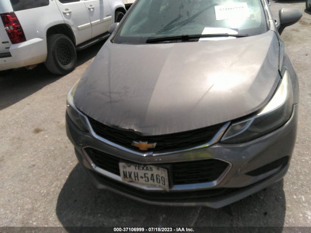 Chevrolet CRUZE LT 2018 1G1BE5SMXJ7145345 Image 12