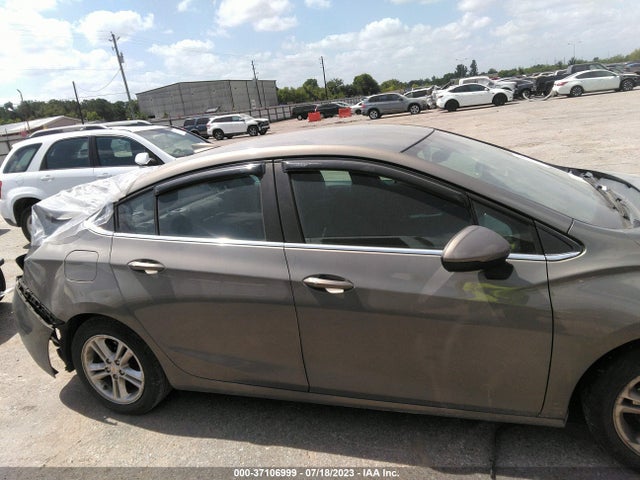 Chevrolet CRUZE LT 2018 1G1BE5SMXJ7145345 Image 13