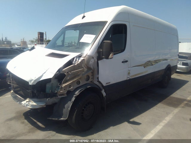 2012 MERCEDES-BENZ SPRINTER CARGO VANS VIN: WD3PE8CC8C5689906