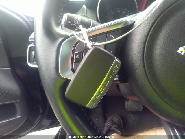 2017 JAGUAR XE SAJAF4BV0HA967749 Photo 10