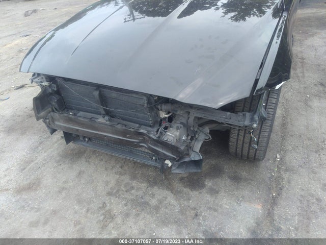 2017 JAGUAR XE SAJAF4BV0HA967749 Photo 5