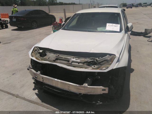 WBA3C1C5XEK105929 BMW 3 Series 328i
