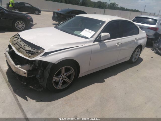 WBA3C1C5XEK105929 BMW 3 Series 328i