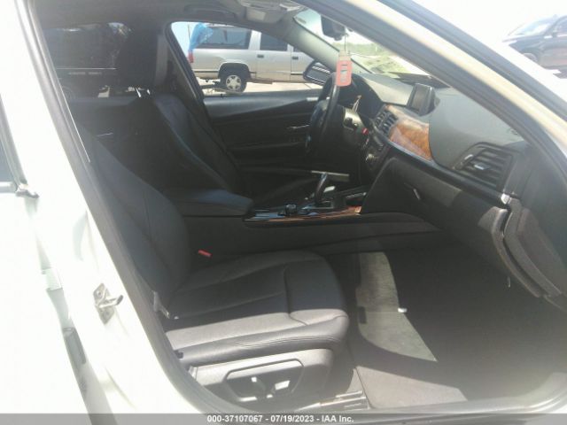 WBA3C1C5XEK105929 BMW 3 Series 328i