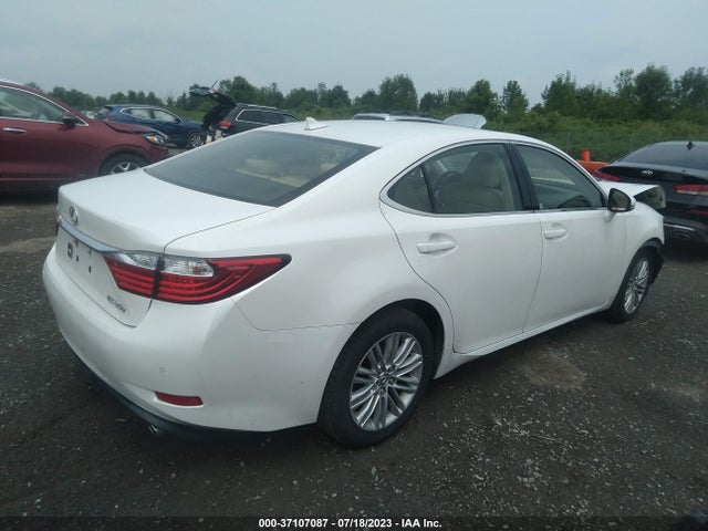 2013 LEXUS ES 350 4DR SDN VIN: JTHBK1GG8D2023823