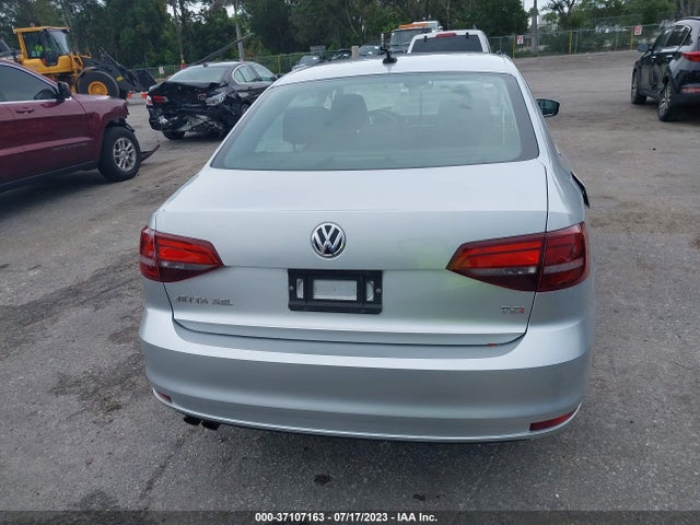 3VWL17AJ2GM224384 Volkswagen Jetta Sedan 1.8t Sel