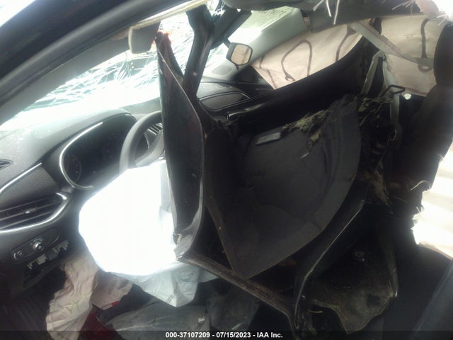 Chevrolet MALIBU LT 2018 1G1ZD5STXJF267587 Image 5
