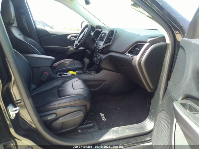 1C4PJLLB9KD205743 Jeep Cherokee Latitude Plus