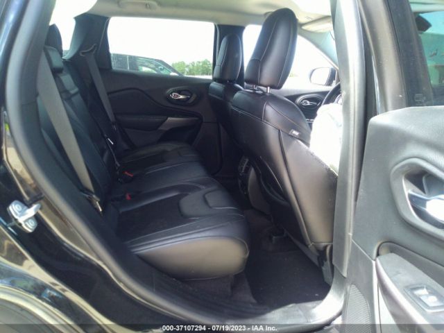 1C4PJLLB9KD205743 Jeep Cherokee Latitude Plus