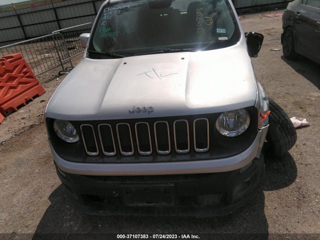 ZACCJABT9GPD84176 Jeep Renegade Latitude