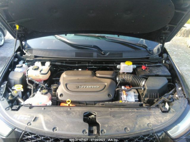 2C4RC1L7XNR208073 Chrysler Pacifica Hybrid Touring L