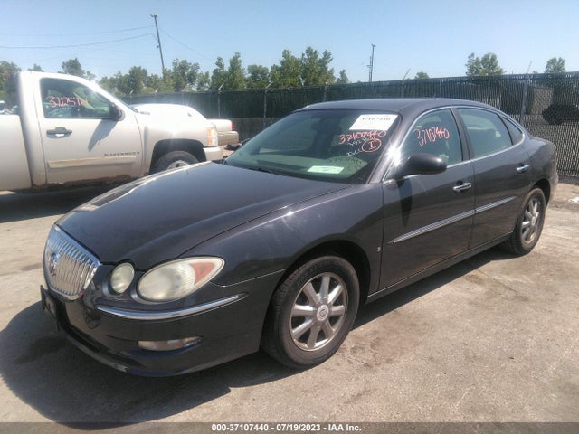 2008 BUICK LACROSSE CX VIN: 2G4WC582781352802