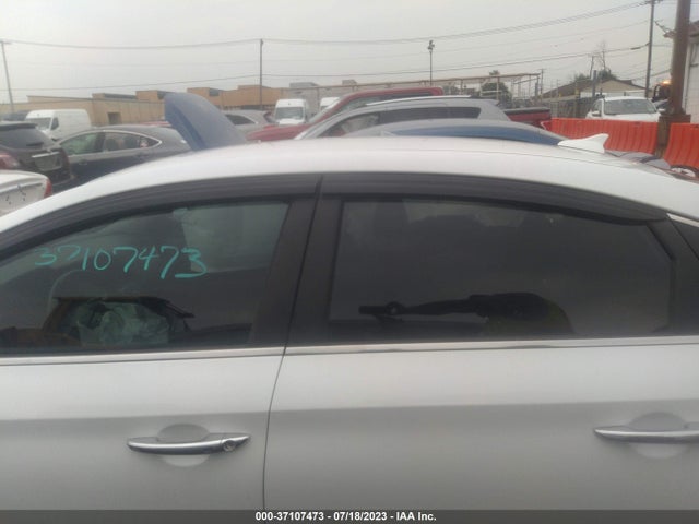 2016 HYUNDAI SONATA 2.4L SPORT VIN: 5NPE34AF3GH290691