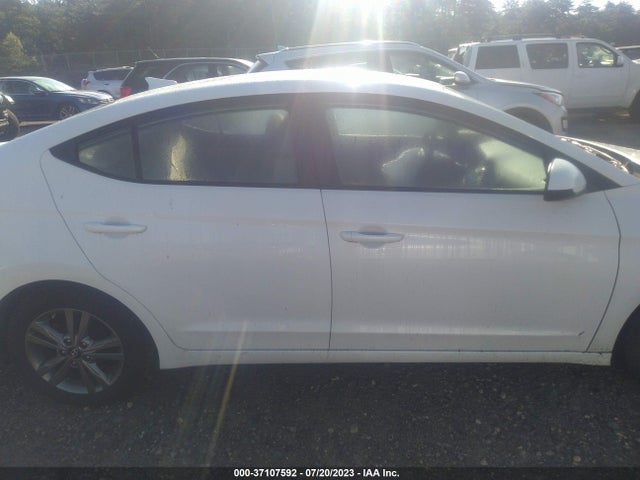 2017 HYUNDAI ELANTRA SE VIN: 5NPD84LFXHH089737