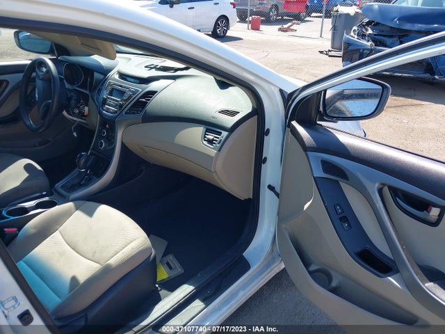 Hyundai ELANTRA SE 2015 5NPDH4AEXFH564312 Image 5
