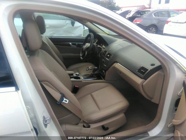 2010 MERCEDES-BENZ C-CLASS C 300 VIN: WDDGF8BB4AF416633