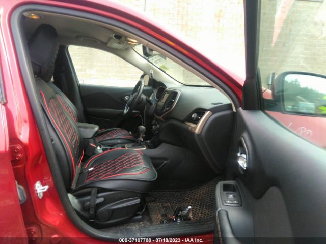 1C4PJMAS3GW326899 Jeep Cherokee Altitude