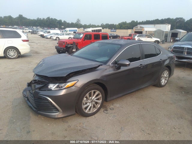 Toyota CAMRY LE 2023 4T1C11AK3PU810432 Image 2