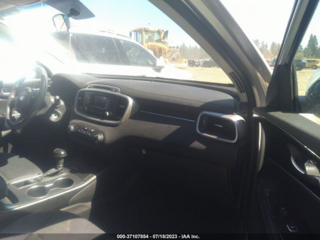 5XYPGDA57HG334947 KIA Sorento Lx V6