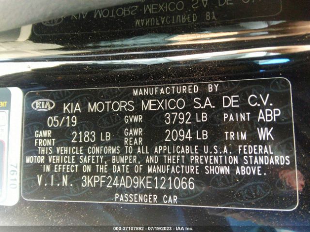 3KPF24AD9KE121066 KIA Forte Lxs