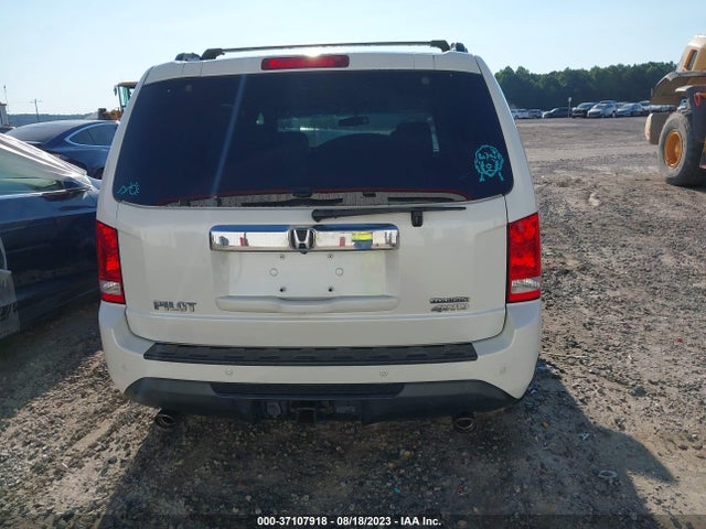 Honda Pilot Touring 2015 5FNYF4H90FB072774 Image 17
