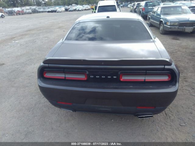 2C3CDZAG8KH677446 Dodge Challenger Sxt