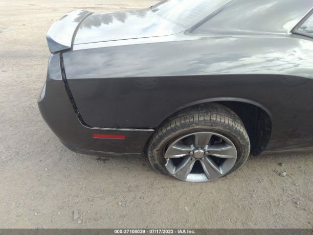 2C3CDZAG8KH677446 Dodge Challenger Sxt