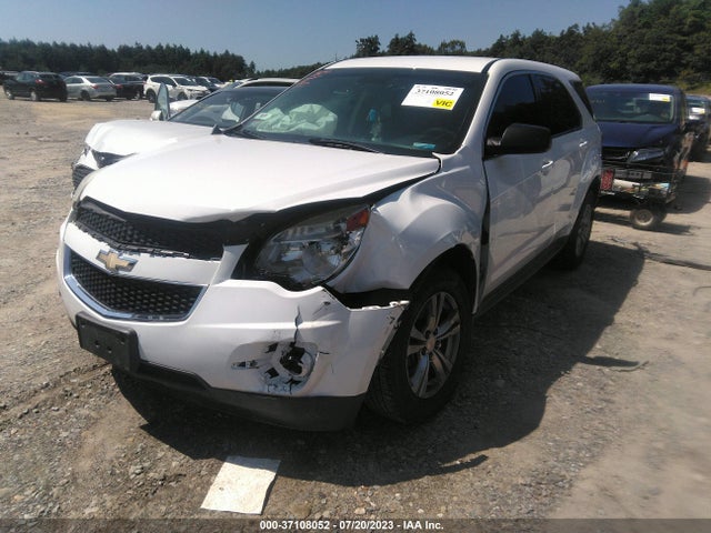 Chevrolet EQUINOX LS 2015 1GNALAEK2FZ105095 Image 2