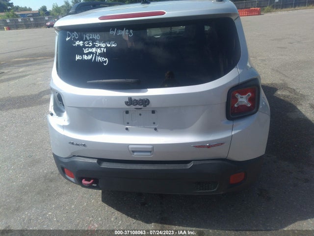 ZACCJBCB6JPH59671 Jeep Renegade Trailhawk