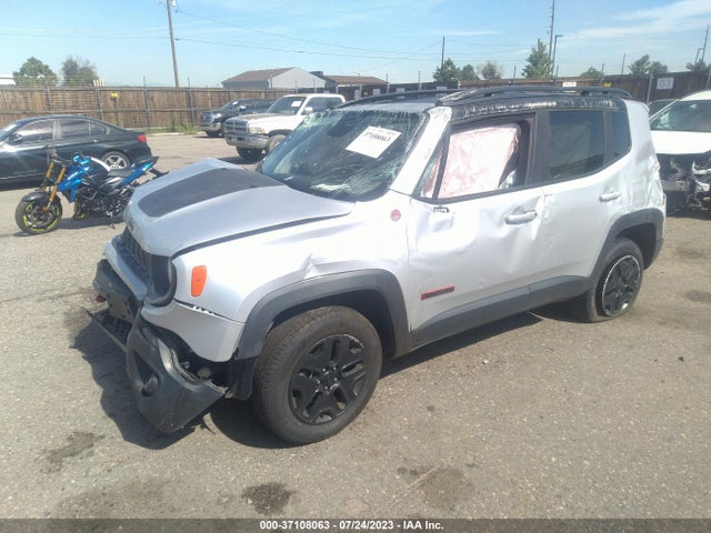 ZACCJBCB6JPH59671 Jeep Renegade Trailhawk