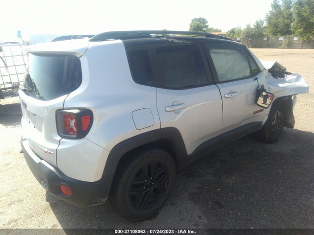 ZACCJBCB6JPH59671 Jeep Renegade Trailhawk