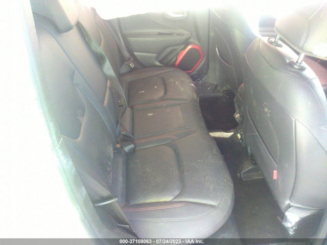 ZACCJBCB6JPH59671 Jeep Renegade Trailhawk