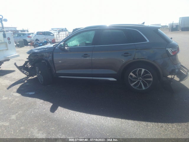 WA1EAAFY1P2100428 Audi Q5 S Line Premium Plus