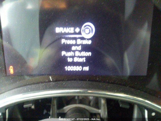 1C4RJFAG7KC798260 Jeep Grand Cherokee Altitude