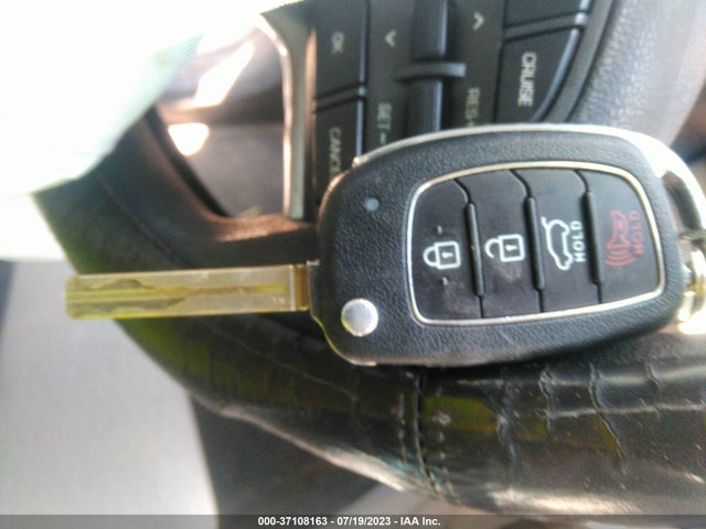 Hyundai TUCSON SE 2020 KM8J23A43LU130395 Image 3