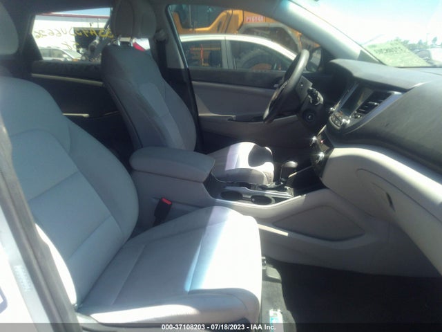 Hyundai TUCSON SEL 2018 KM8J33A43JU662658 Image 10